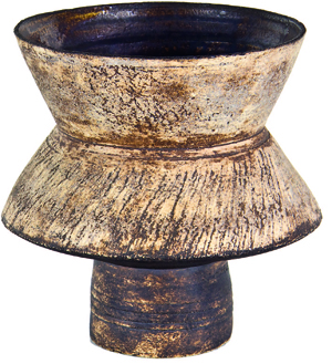Hans Coper, angular stoneware vase, circa 1958, est. NZ$5,000 - $8,000. Image courtesy of ART+OBJECT.